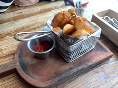 -I HOLIC艾豪丽披萨(KKone店)