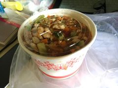 宫保鸡丁盖浇饭-一锅厨东北水饺店(厦大店)