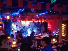 -夜火烤摊·东北烧烤酒场·老杨小黄鱼
