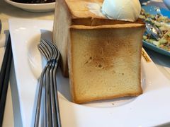 -港丽餐厅(高德置地店)