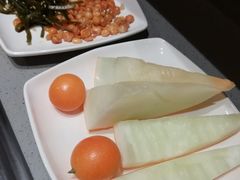 -海底捞火锅(曹安公路店)