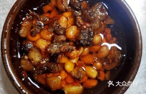 Fermented Bean Steamed Pork with Rice Noodles