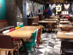 大堂-棒约翰比萨·意面(张江长泰店)