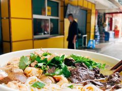 -文山荷鲜居(翠湖店)