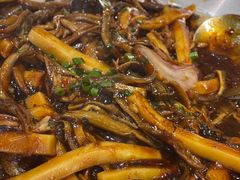石锅鳝丝-绸乡宴酒店·融合苏帮宴(吴江店)