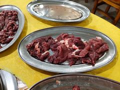 -五洞培记山庄·鲜牛肉火锅