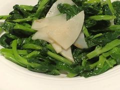 豌豆尖炒笋片-京尊烤鸭店JINGZUN(春秀路店)