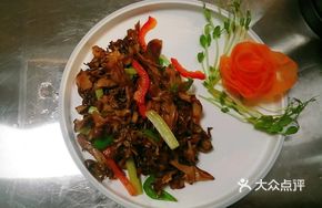 Stir-Fried Hen-of-the-Woods