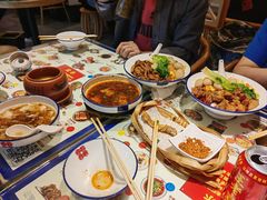 -点兵点将·四川传统小吃集(勐海路店)