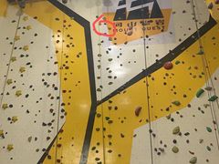 -问山MountQuest攀岩馆