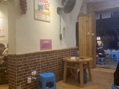 -黔老锅地摊火锅(盐务街店)