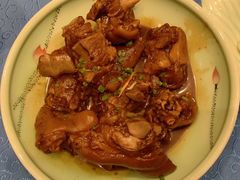 红焖香猪手-老淳安—伴山伴湖(千岛湖开元度假村店)