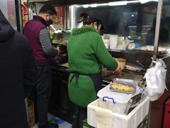 自助取餐区-大周炸串店