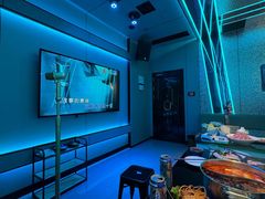 -唯爱KTV聚会餐厅(仙林东城汇店)