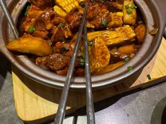 -闫府私房菜(恒隆店)