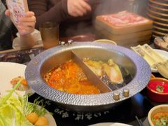 -牛YO寿喜烧·铁板烧和牛火锅自助(市府恒隆店)