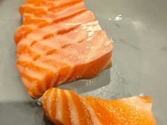 深海三文鱼刺身-蓝钻·国际美食海鲜自助百汇(西直门店)