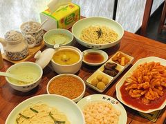 -裕兴记•蟹黄面馆(人民广场店)