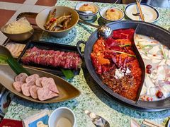 -鸿姐老火锅(静安店)