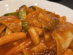 鱼饼炒年糕-桃园中华料理炸酱面(燕儿岛路店)