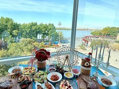 -圣彼得堡观江俄餐厅(中央大街黑金冠店)