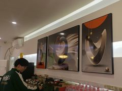 -毛辣果·贵州红酸汤牛肉火锅(西单店)