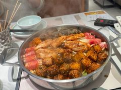 -黄记煌三汁焖锅(新佳丽江汉路店)