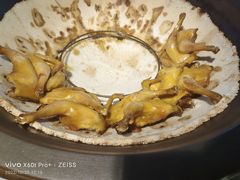 -头上红煨盐鸡·非遗院子餐厅