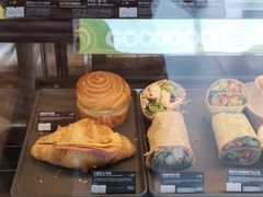 -星巴克(广州百信广场东区店)