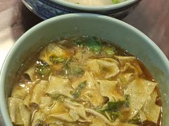 -中山美食街