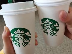 -星巴克(广州南站A18检票口楼上)