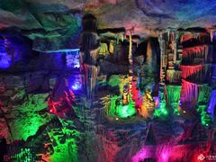 -泰安地下龙宫景区