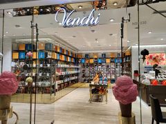 -VENCHI 闻绮(北京国贸商城店)