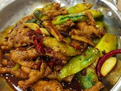 干锅姜辣凤爪-江城燕子大排档(江汉路步行街店)