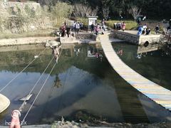 -梅岭月亮湾山体公园