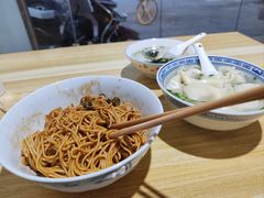 -上海老字号杨梅面条馄饨店(陈家春店)