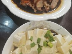-余杨鸭鸭餐厅