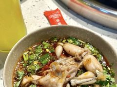 -肖肖酸萝卜鱼火锅(总店)