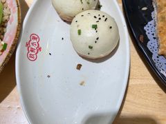 上海生煎包-玖鲜小笼(中山广场店)