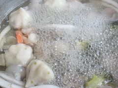 -喃喃椰·糟粕醋·椰子鸡火锅(七堡花园店)
