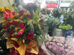 -亭亭鲜花店(中山北路店)