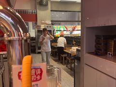 -红东阁东北菜烤肉酒馆(CROSS万象汇店)