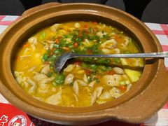 -李双猪·小龙虾·烧烤·羊肉煲(乐山店)