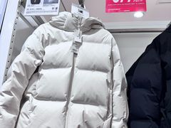 -优衣库(上海虹口龙之梦店)