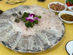 -官塘陈记鱼生·潮汕砂锅粥·牛肉火锅(潮枫路总店)