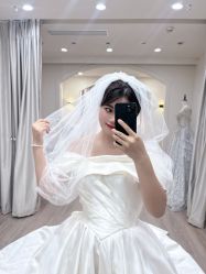 -不晚国际婚纱礼服