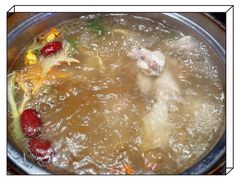 鲜人参锅底-千岛蚝高压锅生蚝·人参火锅(白云万达店)