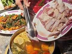 -禄婶鸡煲·打边炉