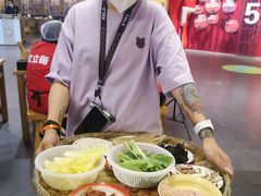 -文立新·秤盘麻辣烫(天通苑店)