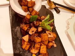 椰果杏鲍菇牛肉粒-闻见中国海南菜(K11店)